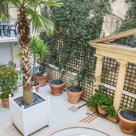 Palazzio Apartment *