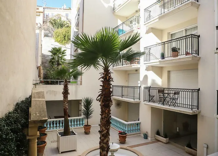 Palazzio Cannes